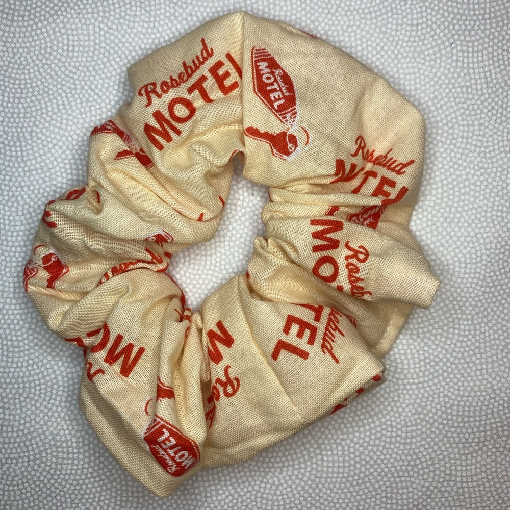 ❤️‍🔥BOGO FREE Handmade Rosebud Motel Scrunchie Schitt’s Creek David Alexis Rose